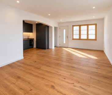 Charmante 1.5-Zimmer-Wohnung mit Garten in Hofstetten-Flüh - Foto 2