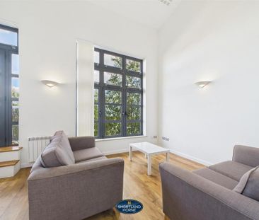 2 bedroom duplex to rent - Photo 2