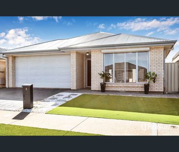22 Carbone Drive, Munno Para West, SA 5115 - Photo 2