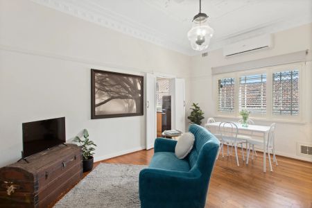 A Nedlands Cottage With Heart - Photo 2