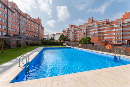 Apartamento de alquiler en Calle del Pintor Ignacio de Zuloaga, 8, Sanchinarro - Photo 5