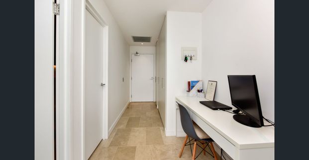 Boutique Waterview Apartment - Photo 1