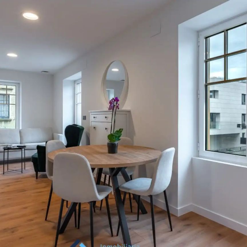 Piso de alquiler en Beatriz Infantaren Kalea, Antiguo - Photo 1