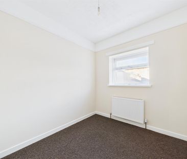 Oakdale Road, Wallasey, 2 bedroom, Flat - Photo 6