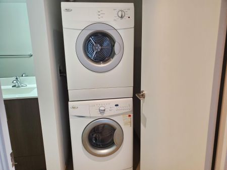 For Lease - 255 Village Green Square Unit# 2705, Toronto, Ontario - Photo 2