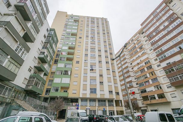 Apartamento T3 em Lisboa - Photo 1