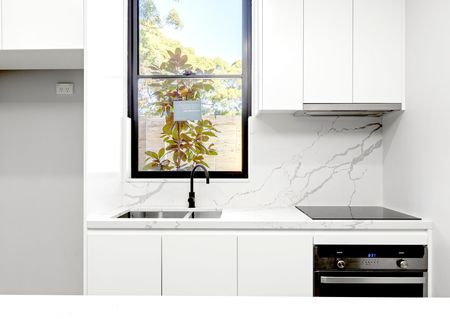 Modern Apartment in the Heart of Erskineville - Photo 5