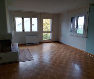 BEFRISTET 4.5-Zimmer-Familienwohnung im Amselwegquartier - Photo 3
