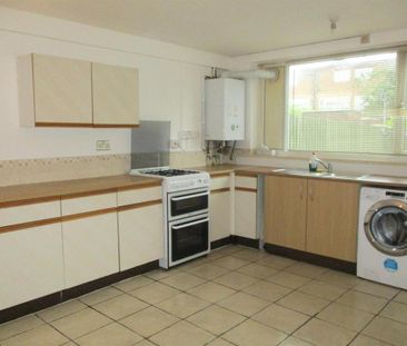 3 bedroom terraced house to rent - Photo 6