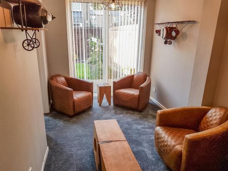 5 bedroom terraced house to rent - Photo 2
