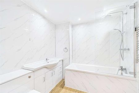 Kelvin Gate, Bracknell, Berkshire, RG12 - Photo 4