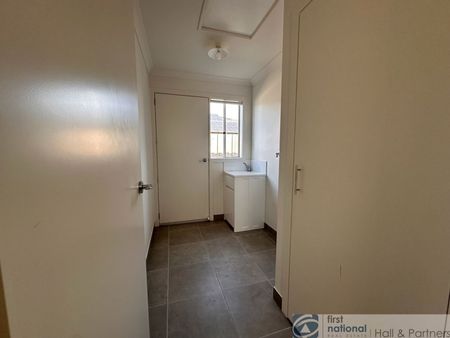 22 Cabernet Way, 3810, Pakenham Vic - Photo 3