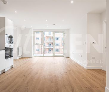 Gilham House, 9 Southlake Road, London - Photo 1