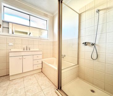 TWO BEDROOM HOME IN PRIME LOCATION - Photo 3