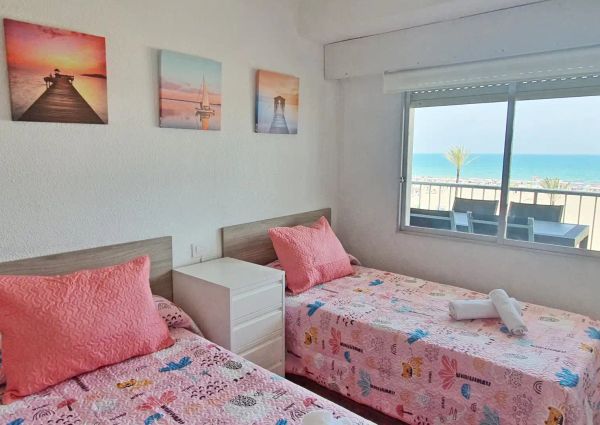 Apartamento de alquiler en Carrer de la Ràbida, 1, Playa de Gandia