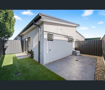 Room 2/5 Kelly Street, Wodonga, Vic 3690 - Photo 3