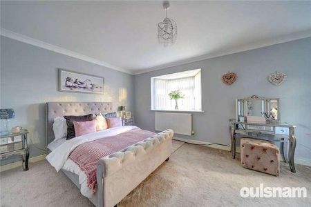 The Glen, Linthurst Newtown, Blackwell, Bromsgrove, B60 - Photo 2