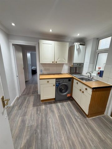 Plum Lane, Plumstead SE18, London - Photo 2