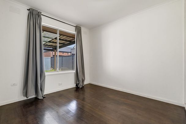 15 Beacon Hills Crescent CRAIGIEBURN - Photo 1