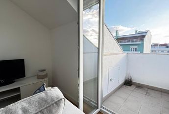 1 Bedroom Apartment with a view, Lapa, Lisboa