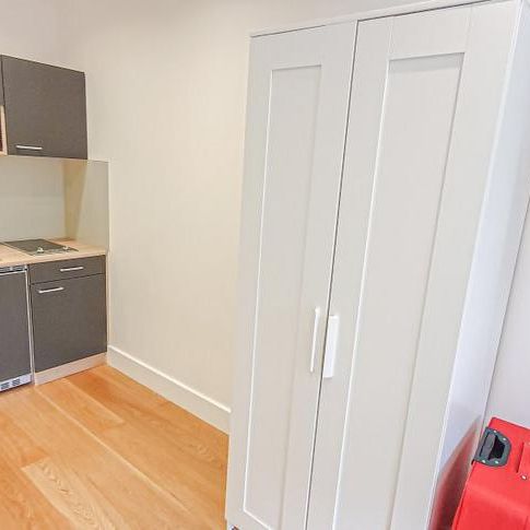 Studio to rent - Photo 1