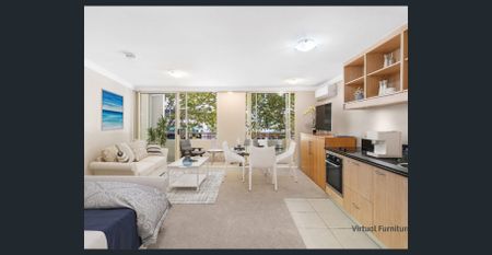 Spacious contemporary-style studio in prime position. - Photo 5