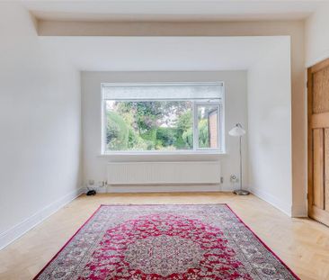 3 bedroom detached bungalow to rent - Photo 5