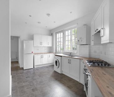 2 bedroom maisonette to rent - Photo 1