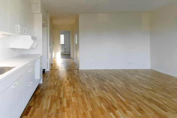 Viggholmsvägen 8, Vårberg - Photo 1