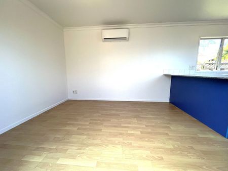 Somerville - Photo 3