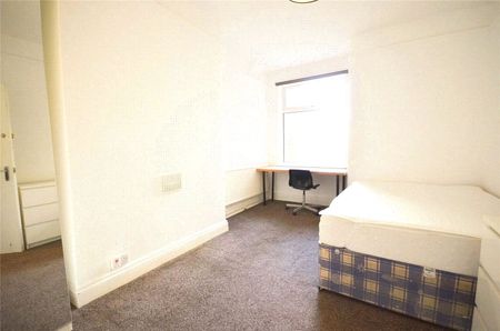 Ladybarn Lane, Fallowfield, Manchester, M14 6NG - Photo 5