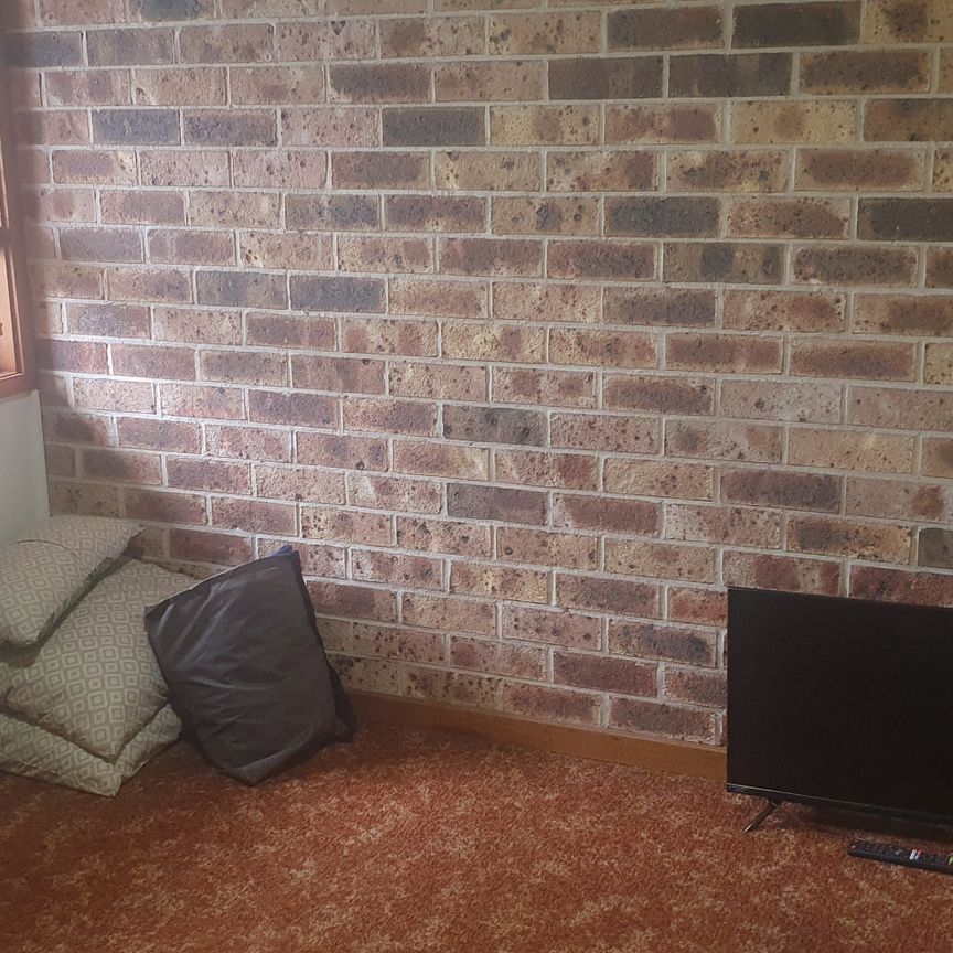 Raymond Terrace - Photo 1