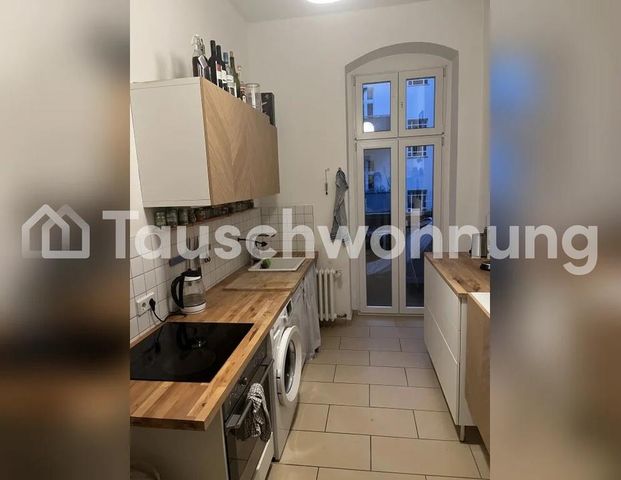 TAUSCHWOHNUNG 2 Zimmer Altbauwohnung mit Balkon - Photo 1