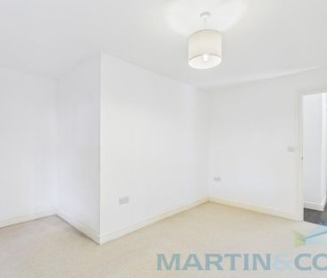 1 bedroom ground floor flat to rent - Photo 4