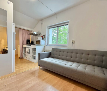 Parkuddsgatan, Hisings Backa - Photo 1