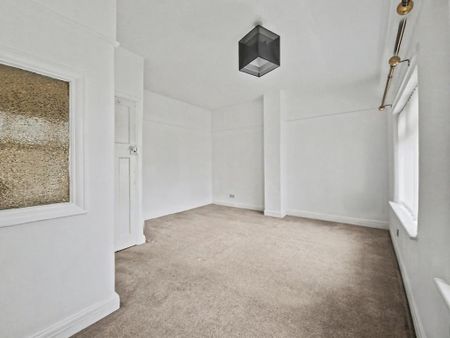 2 bedroom semi-detached house to rent - Photo 3