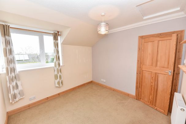 19 Townhead Terrace, AB51 0TW, Inverurie - Photo 1