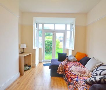 6 bedroom semi-detached house to rent - Photo 2