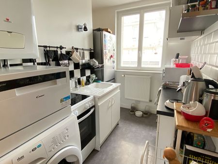 Location Appartement 3 pièces 58m² - Photo 2