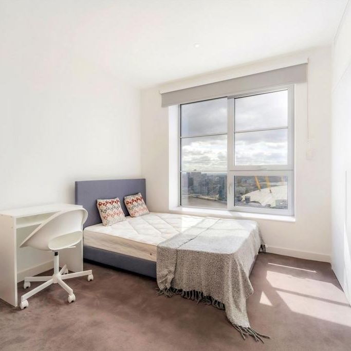 3 bedroom flat to rent - Photo 1