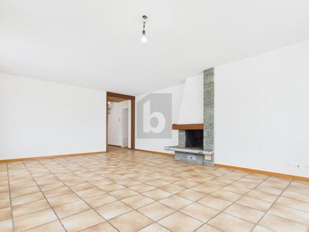 SEHR GROSSZÜGIGER GRUNDRISS MIT ZWEI BALKONEN - Foto 2