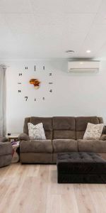 Great Fully Renovated House - Safe and Secure - Photo 3