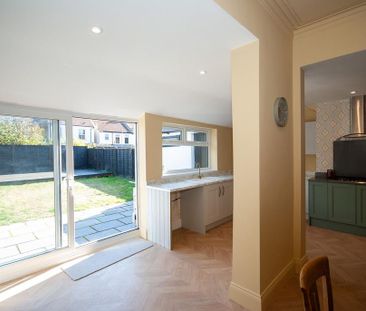 4 bedroom terraced house to rent - Photo 6
