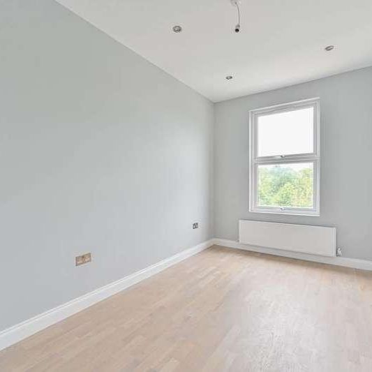 Wood Vale, Forest Hill, SE23 - Photo 1