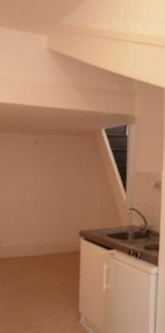 Location Appartement 2 pièces 24m² GRENOBLE 38000 - Photo 2