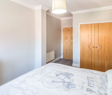 2 bedroom apartment to rent Corner House, Windsor Place, Leamington... - Photo 2