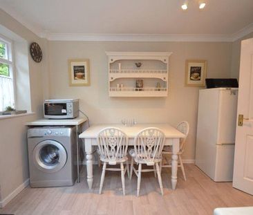2 bedroom detached house to rent - Photo 4