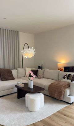 Sunshine North - Photo 1