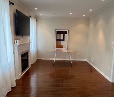 For Lease - 61 Lakespring Drive, Markham, Ontario - Photo 2