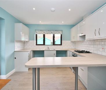 3 bedroom bungalow to rent - Photo 1